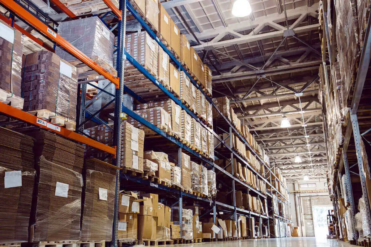 Optimizing Warehousing and Logistics Strategically - Almaya Distribution