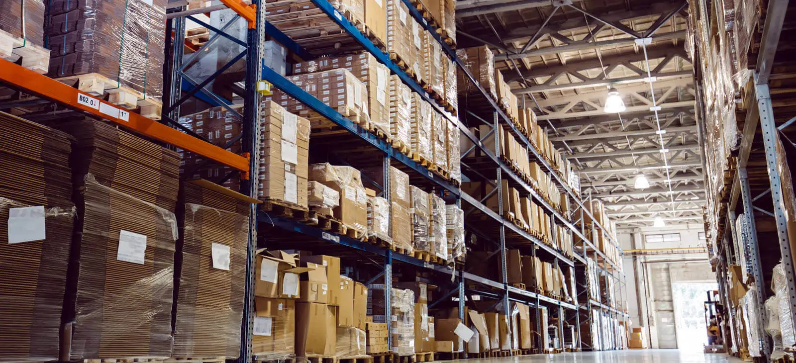 Warehouse logistics in UAE - Almaya Distribution